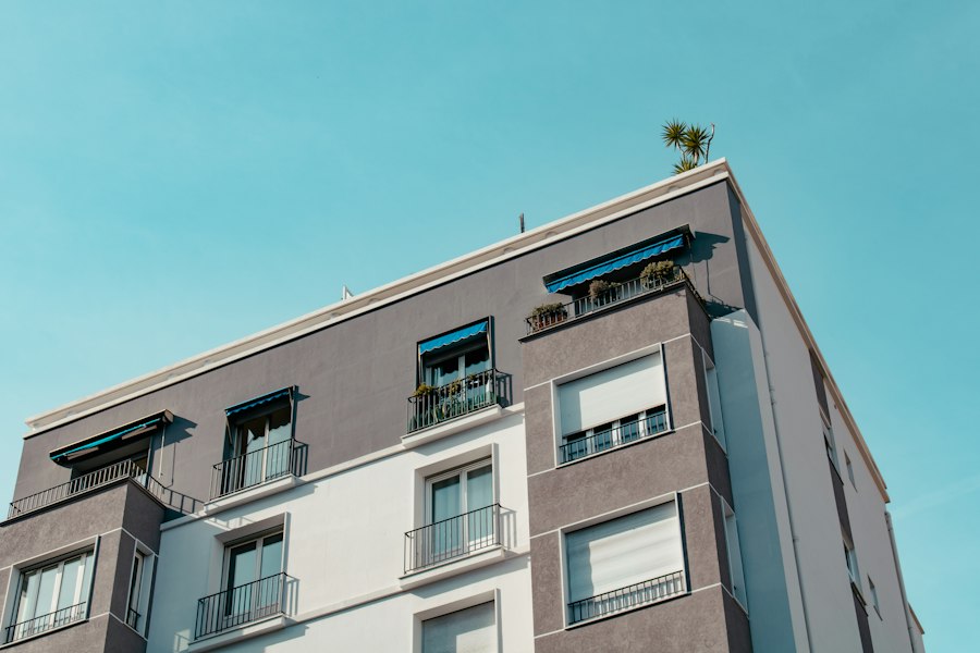 Photo micro apartments for singles market